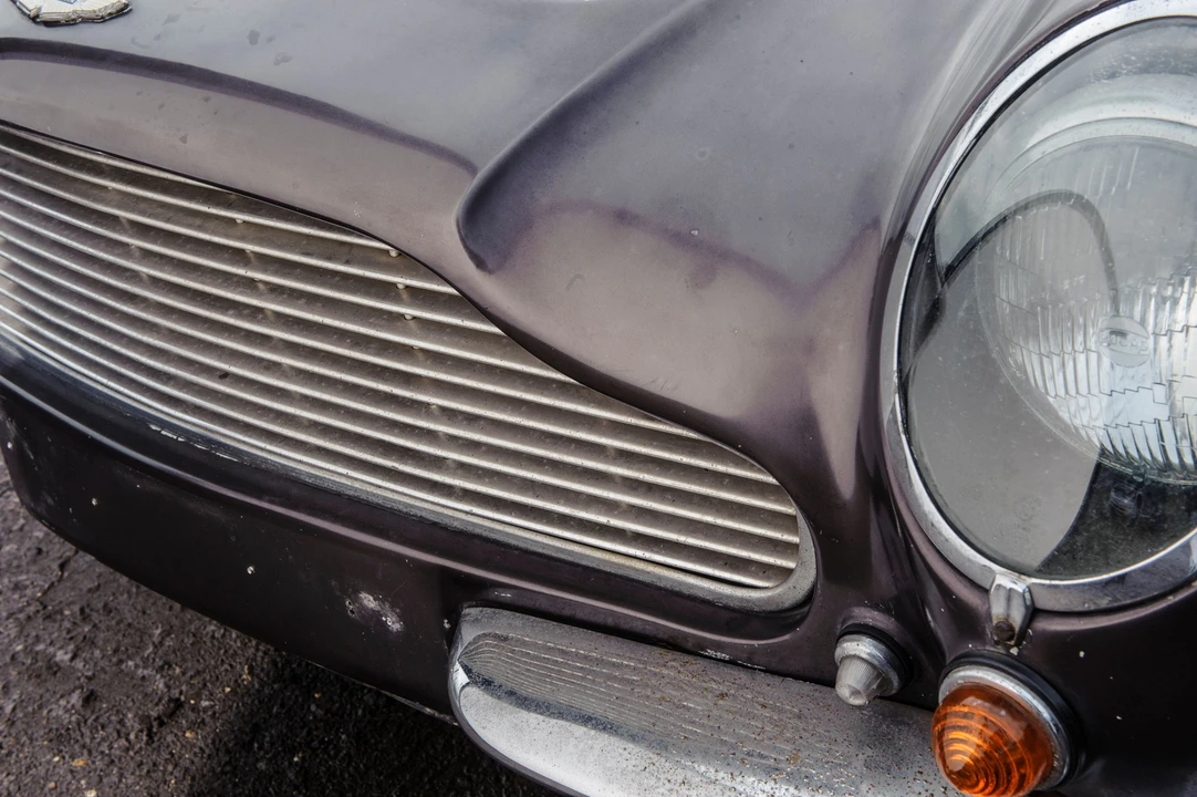 1966 Aston Martin DB6 Vantage - Image 17 of 19