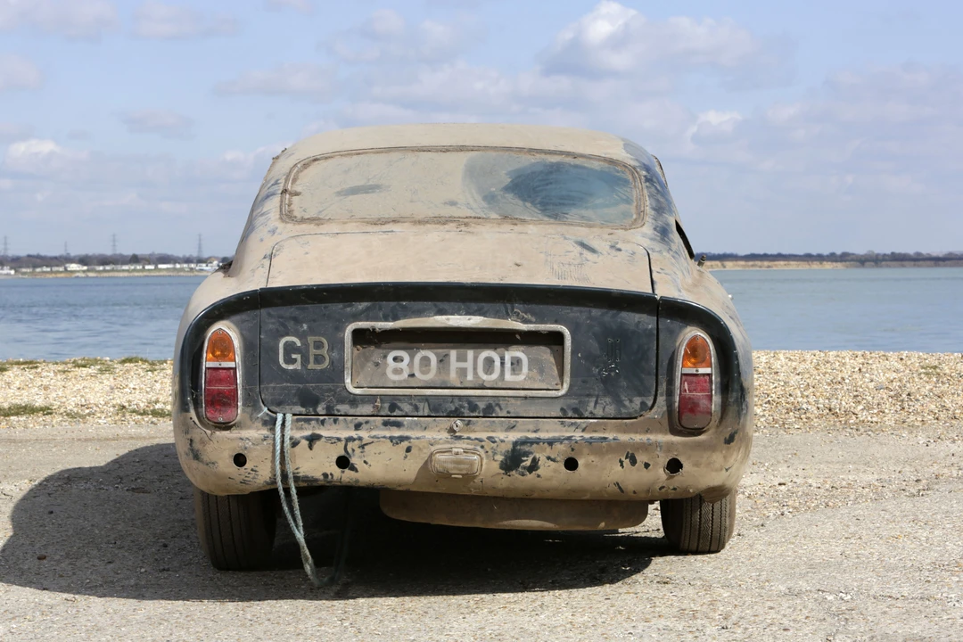 1966 Aston Martin DB6 Vantage - Image 21 of 31