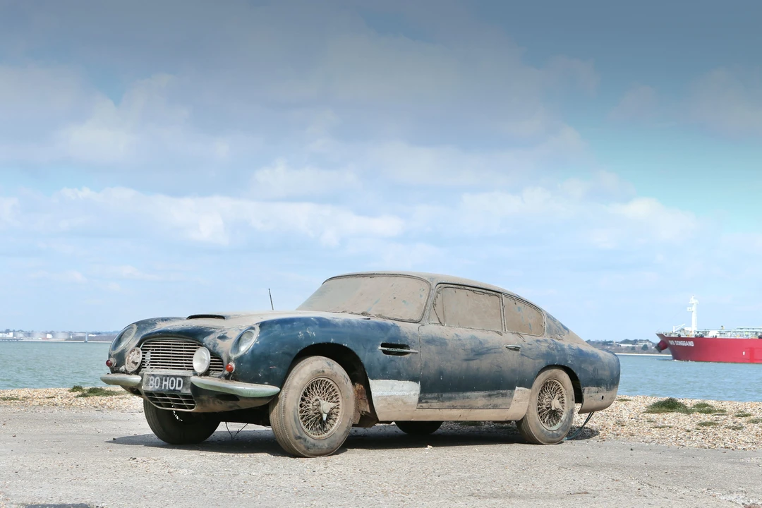 1966 Aston Martin DB6 Vantage - Image 16 of 31