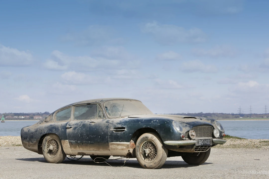 1966 Aston Martin DB6 Vantage - Image 22 of 31