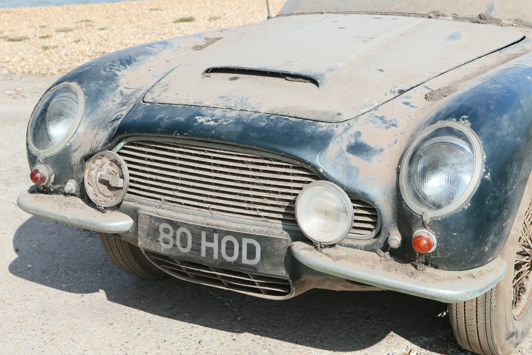 1966 Aston Martin DB6 Vantage - Image 14 of 31