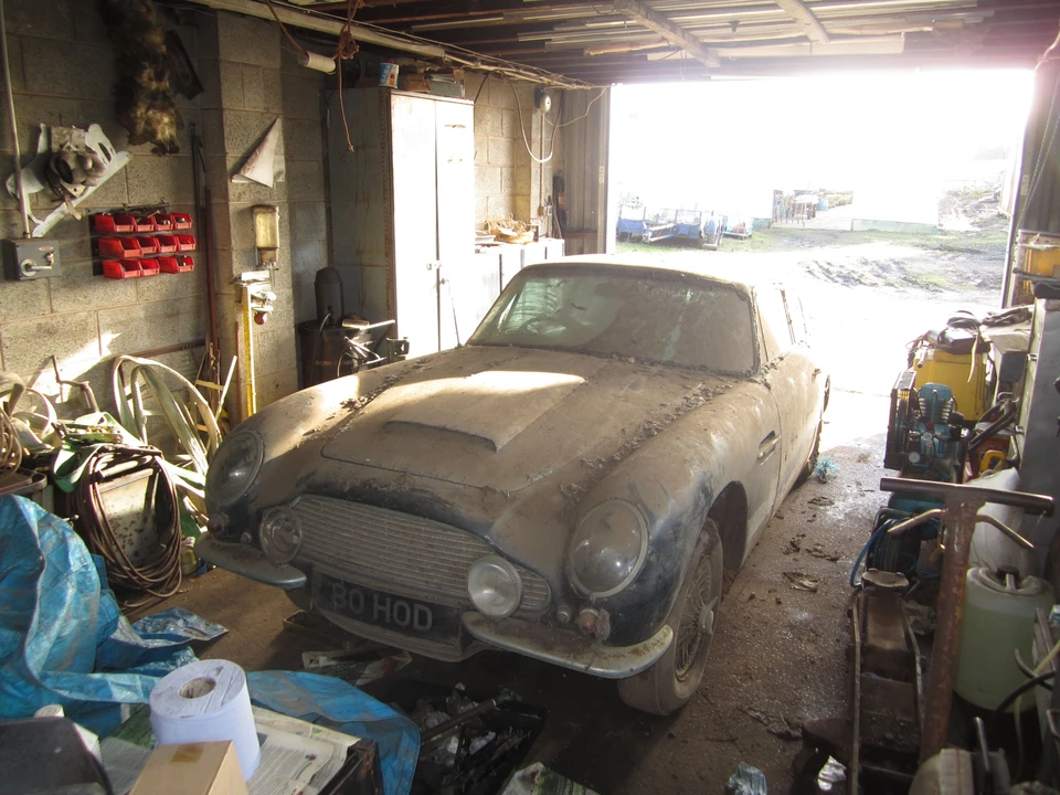 1966 Aston Martin DB6 Vantage - Image 2 of 31