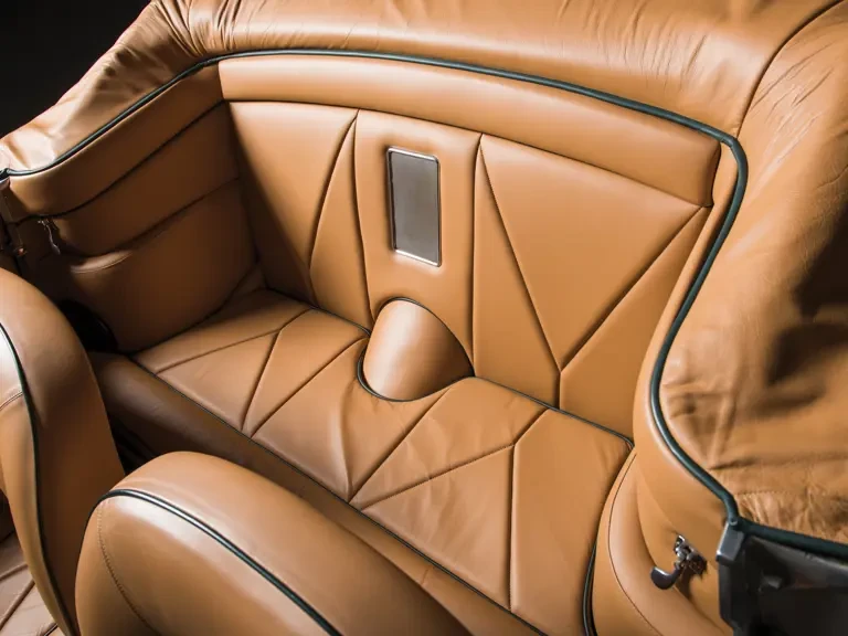 1966 Aston Martin DB6 Volante - Image 28 of 31