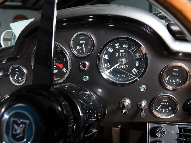 1966 Aston Martin DB6 Volante - Image 24 of 31