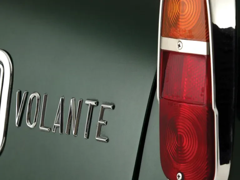 1966 Aston Martin DB6 Volante - Image 12 of 15