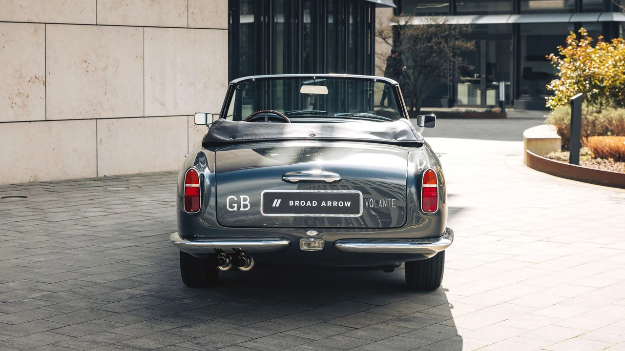1966 Aston Martin DB6 Volante - Image 2 of 31