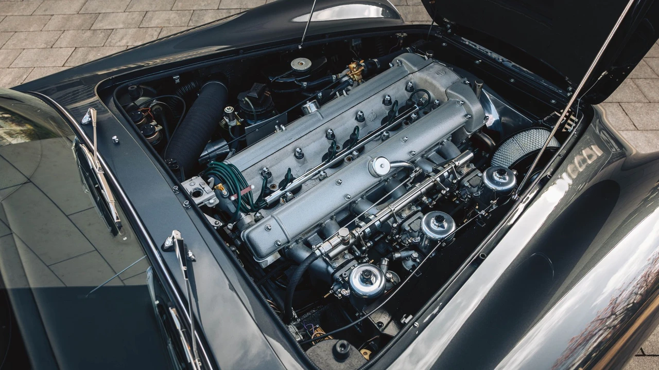 1966 Aston Martin DB6 Volante - Image 5 of 31