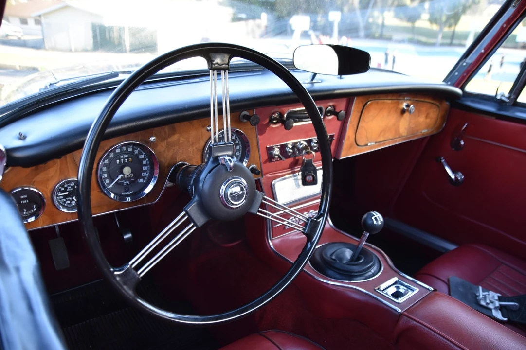 1966 Austin-Healey 3000 Mark III - Image 9 of 20