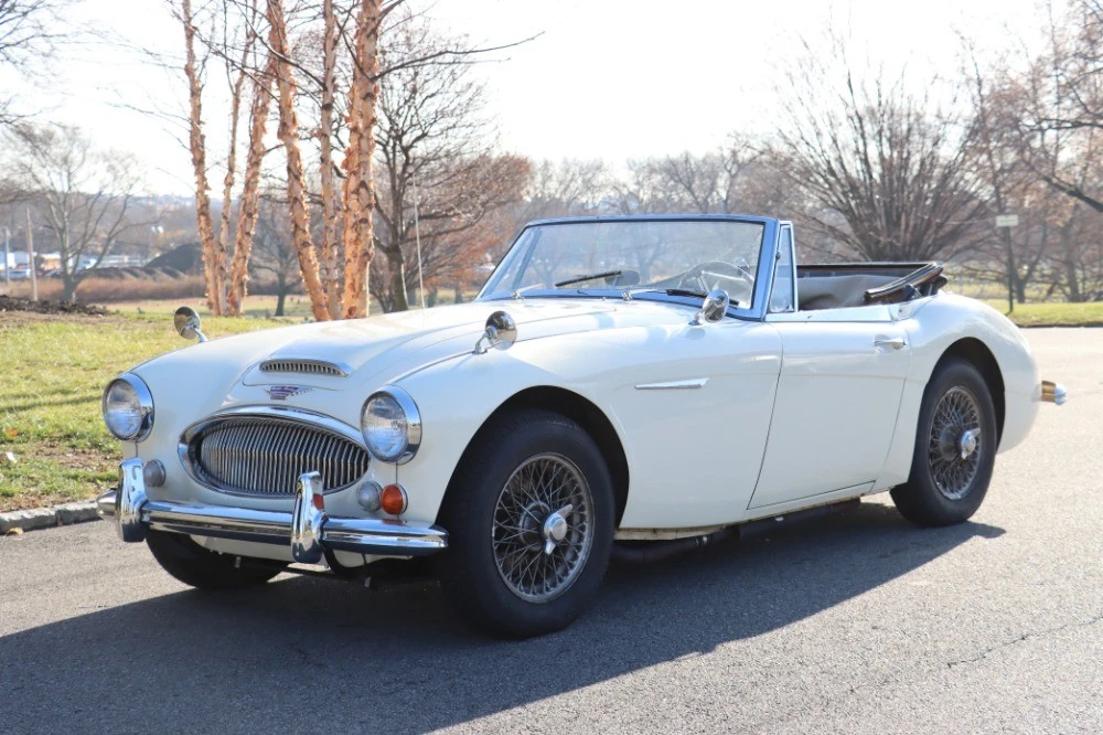 1966 Austin-Healey 3000 Mark III - Image 2 of 8