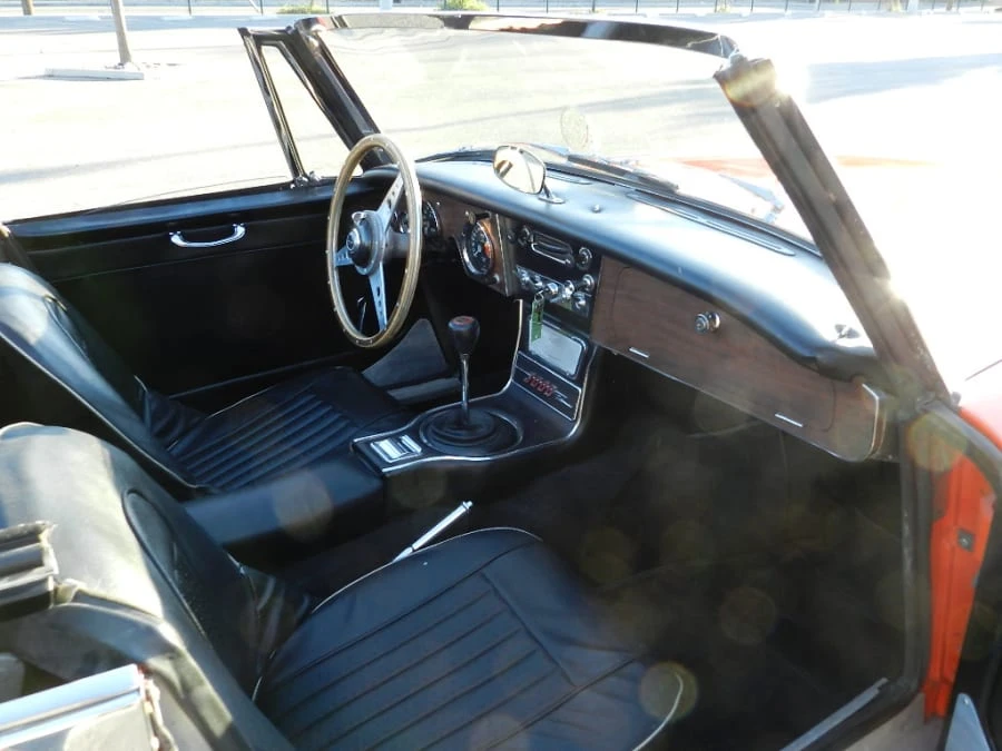 1966 Austin-Healey 3000 Mark III - Image 3 of 6