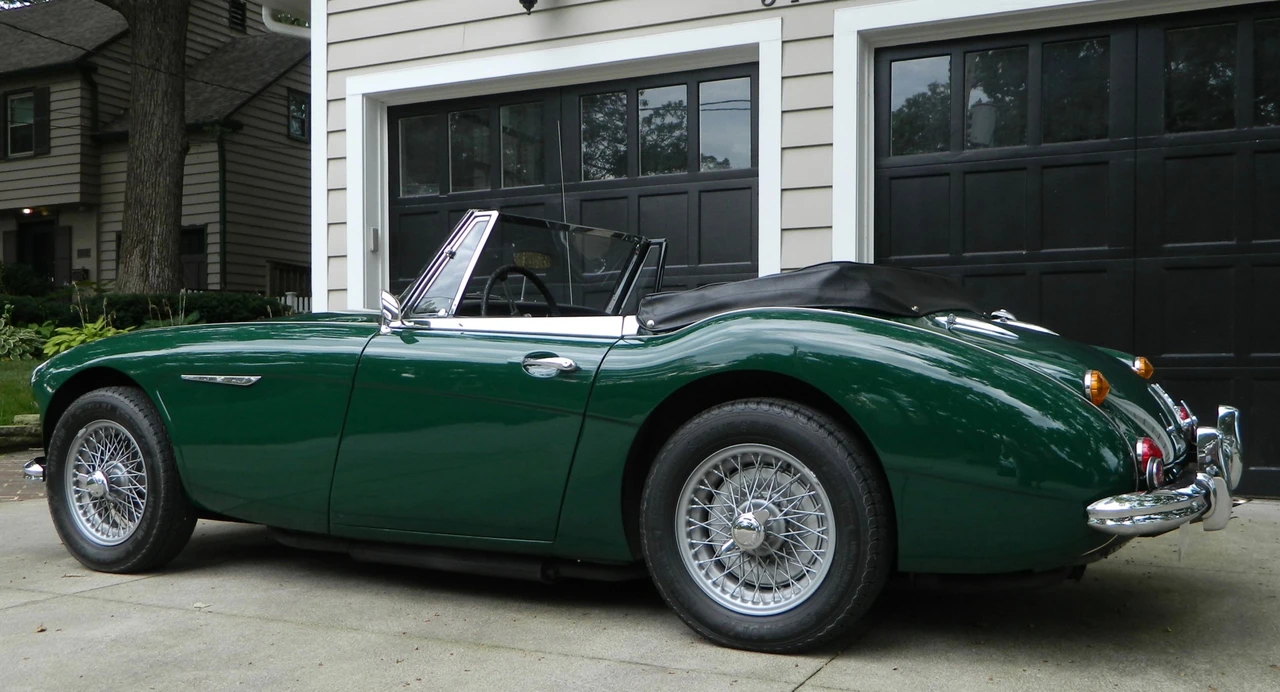 1966 Austin-Healey 3000 Mark III - Image 16 of 31
