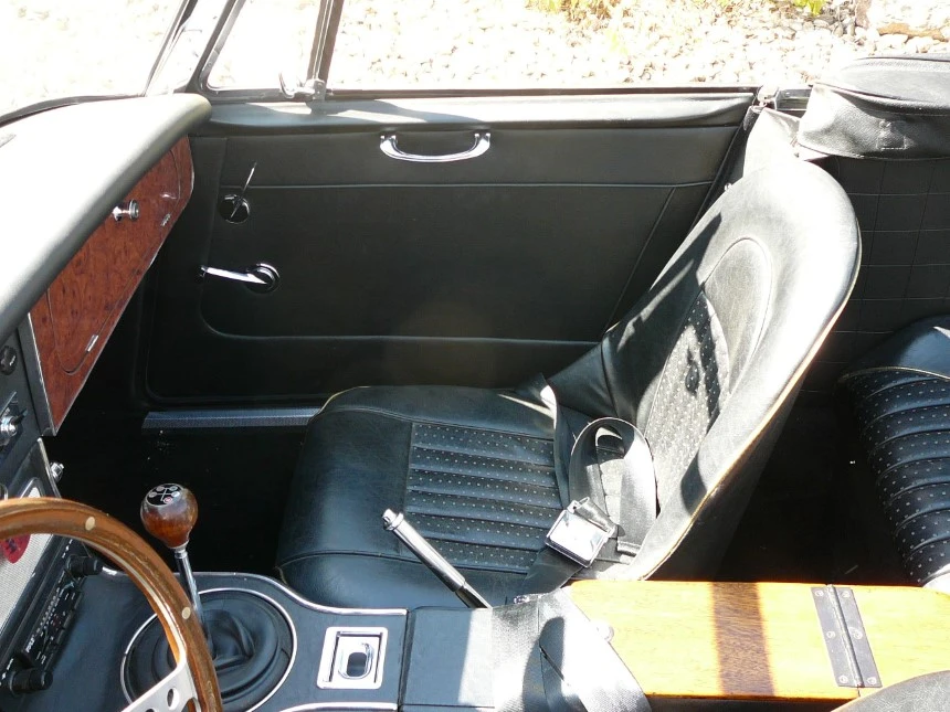 1966 Austin-Healey 3000 Mark III - Image 19 of 31