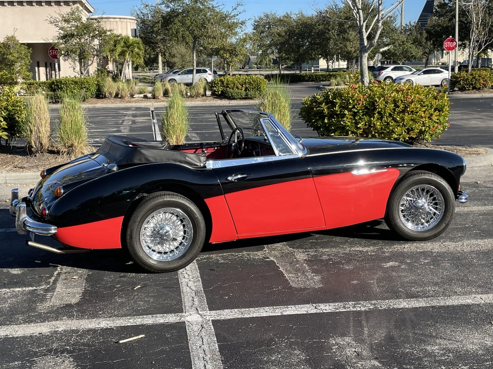 1966 Austin-Healey 3000 Mark III - Image 9 of 31
