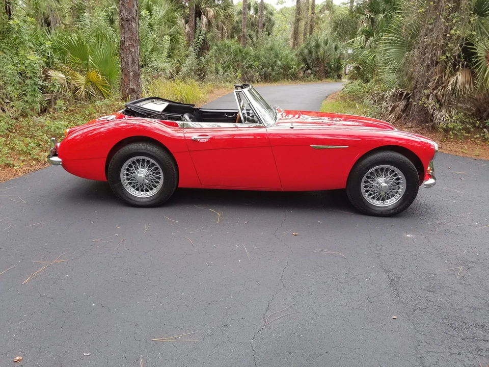 1966 Austin-Healey 3000 Mark III - Image 16 of 31