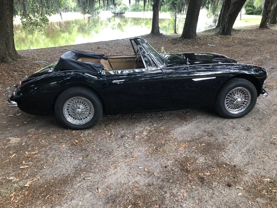 1966 Austin-Healey 3000 Mark III - Image 16 of 31