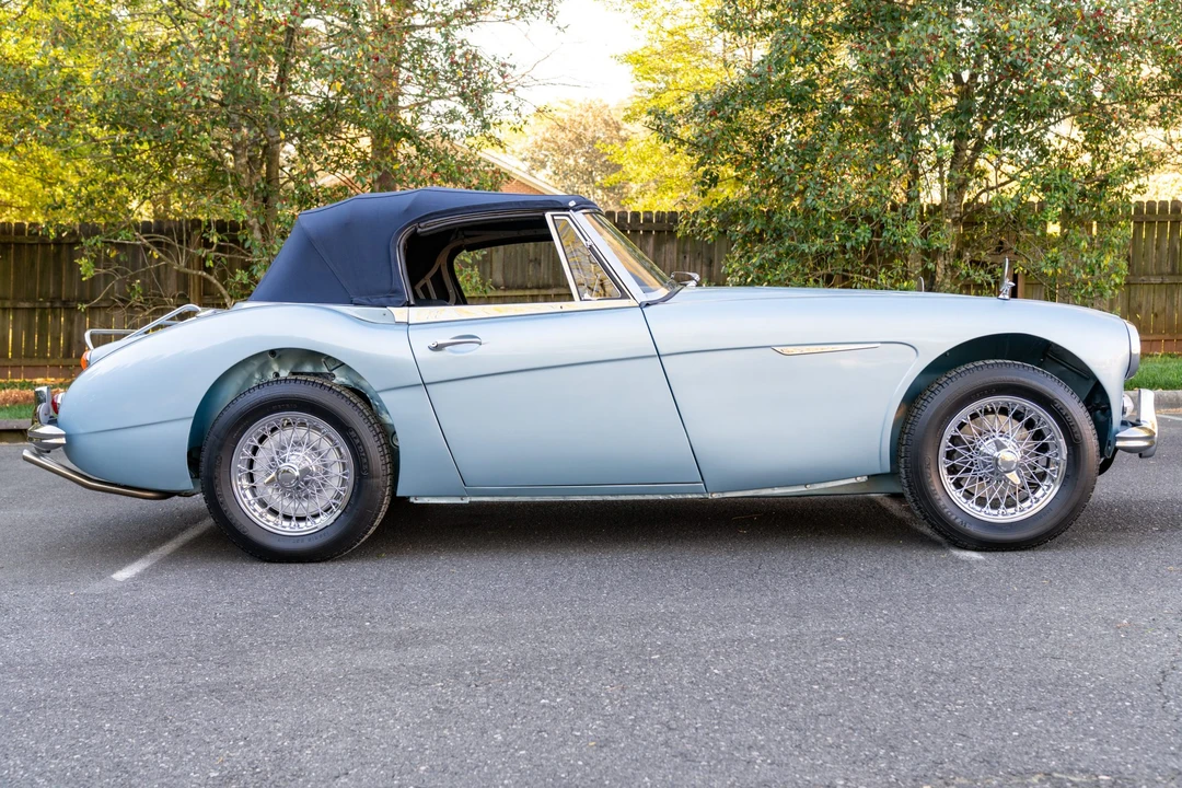 1966 Austin-Healey 3000 Mark III - Image 11 of 31