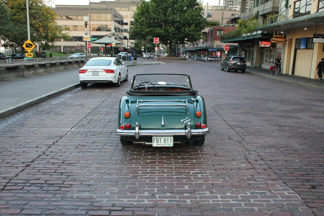 1966 Austin-Healey 3000 Mark III - Image 28 of 31