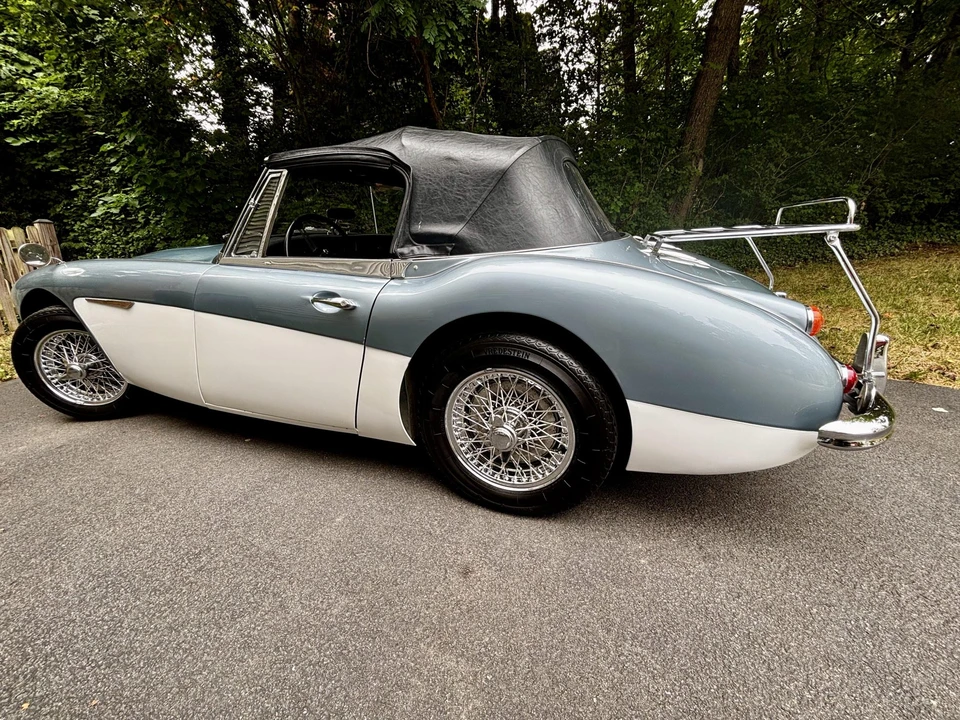1966 Austin-Healey 3000 Mark III - Image 23 of 31
