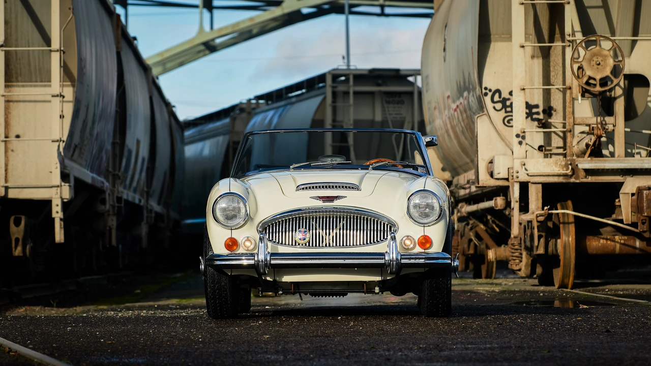 1966 Austin-Healey 3000 Mark III - Image 3 of 31