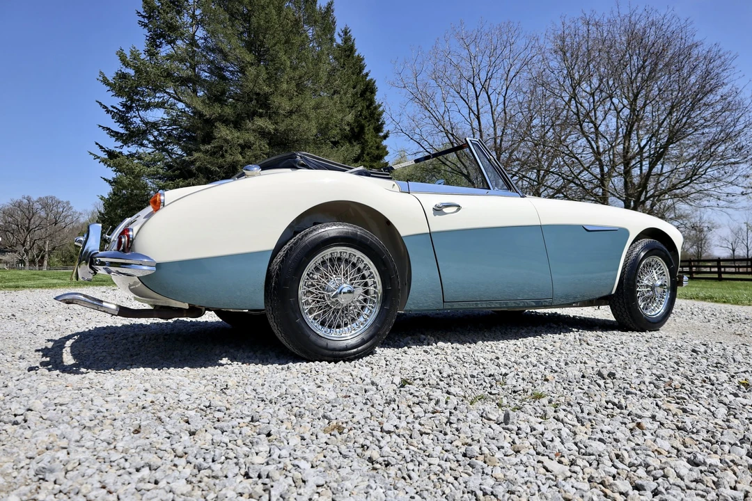 1966 Austin-Healey 3000 Mark III - Image 21 of 31