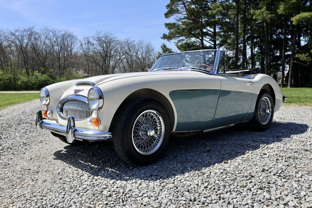 1966 Austin-Healey 3000 Mark III - Image 8 of 31