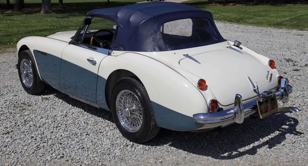 1966 Austin-Healey 3000 Mark III - Image 30 of 31