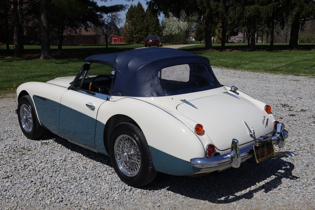 1966 Austin-Healey 3000 Mark III - Image 29 of 31