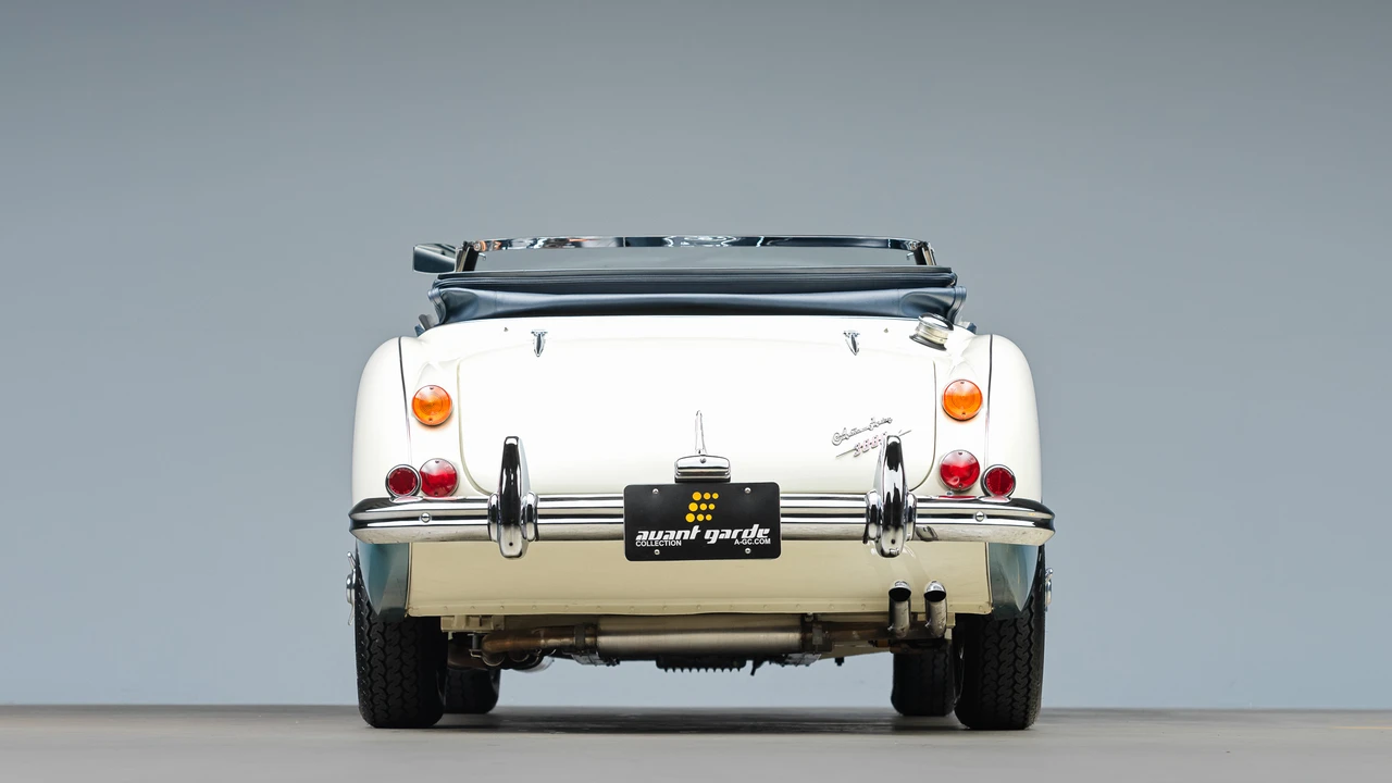 1966 Austin-Healey 3000 Mark III - Image 17 of 31