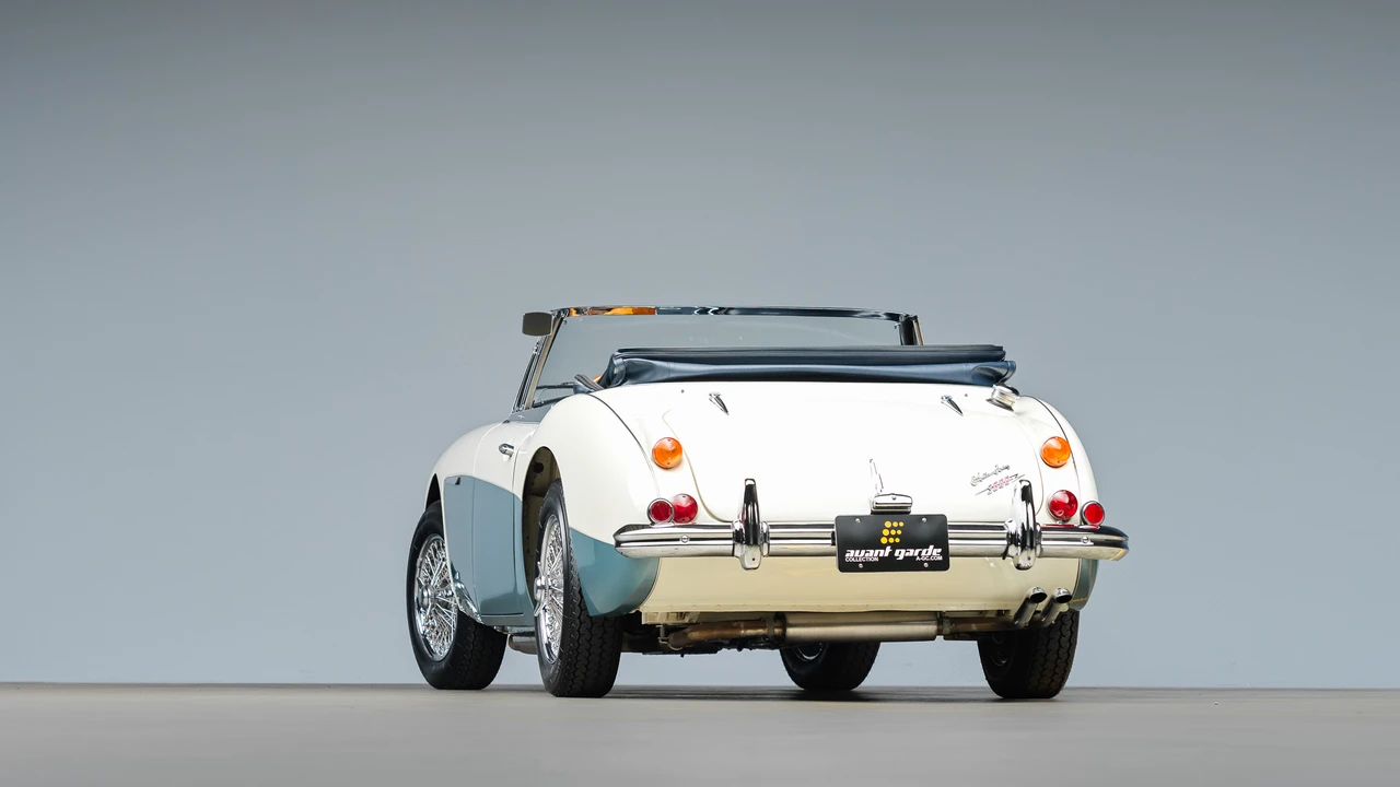 1966 Austin-Healey 3000 Mark III - Image 18 of 31