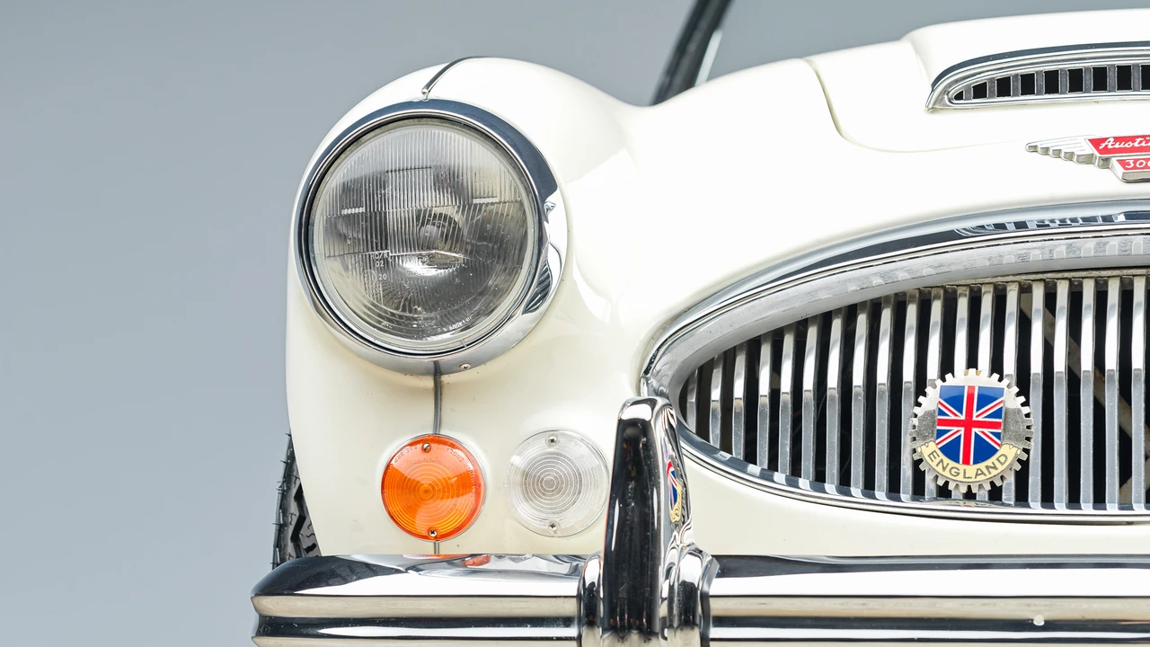 1966 Austin-Healey 3000 Mark III - Image 29 of 31