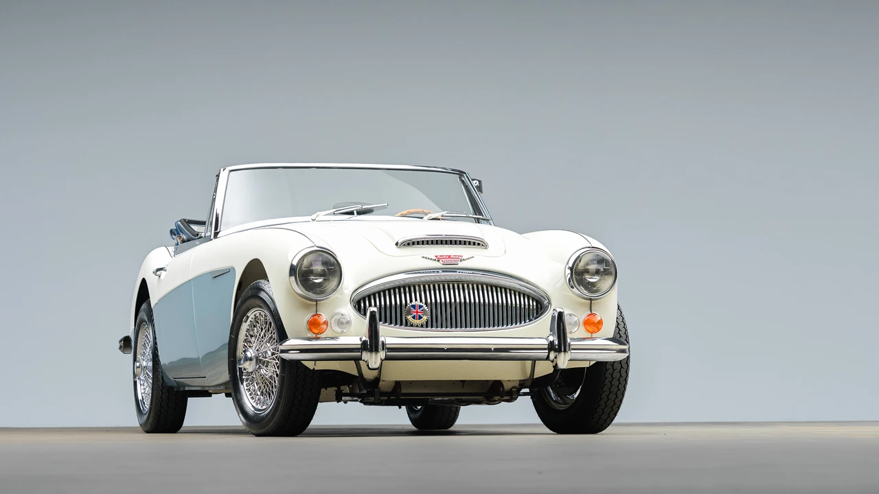 1966 Austin-Healey 3000 Mark III - Image 10 of 31