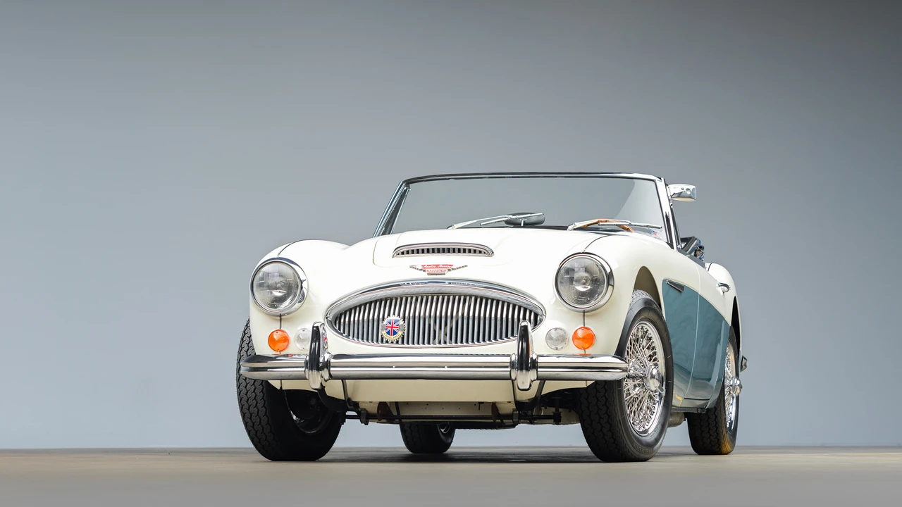 1966 Austin-Healey 3000 Mark III - Image 9 of 31