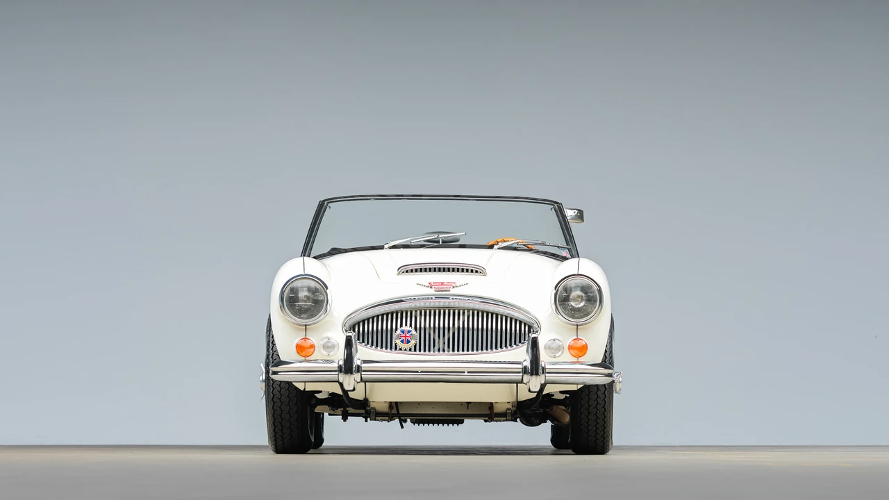 1966 Austin-Healey 3000 Mark III - Image 12 of 31