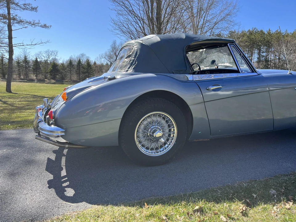 1966 Austin-Healey 3000 Mark III - Image 27 of 31