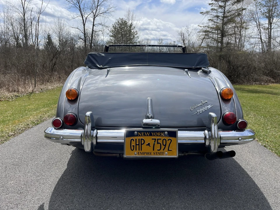 1966 Austin-Healey 3000 Mark III - Image 22 of 31