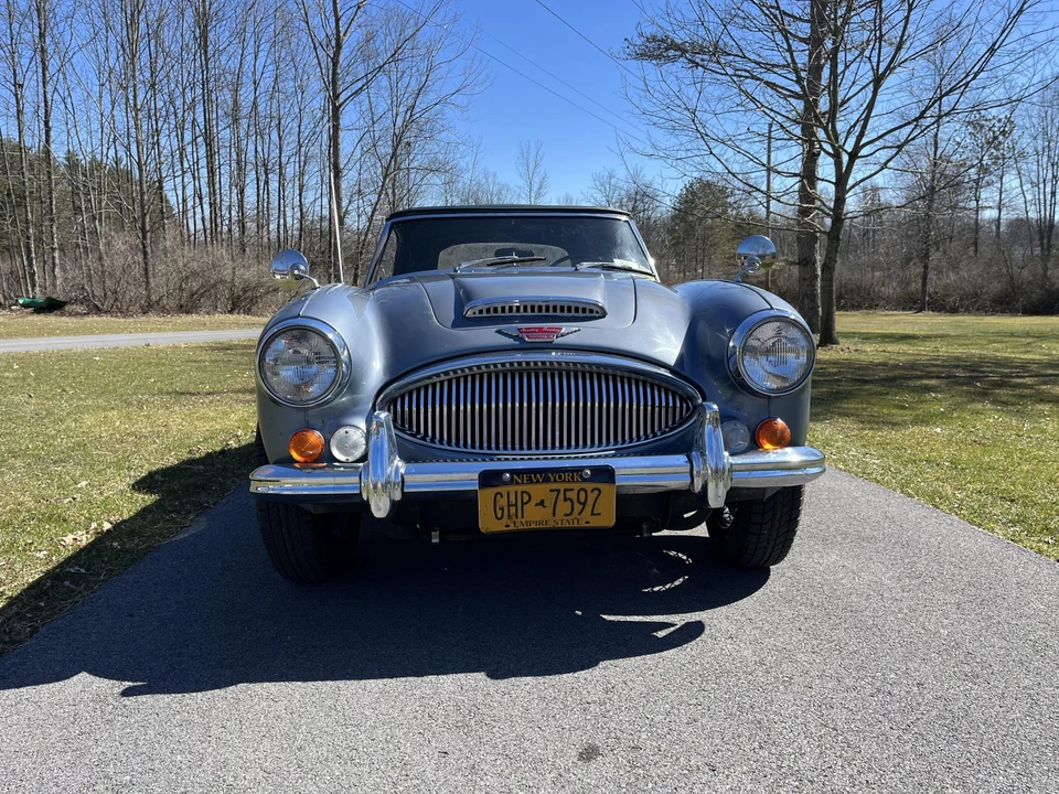 1966 Austin-Healey 3000 Mark III - Image 16 of 31
