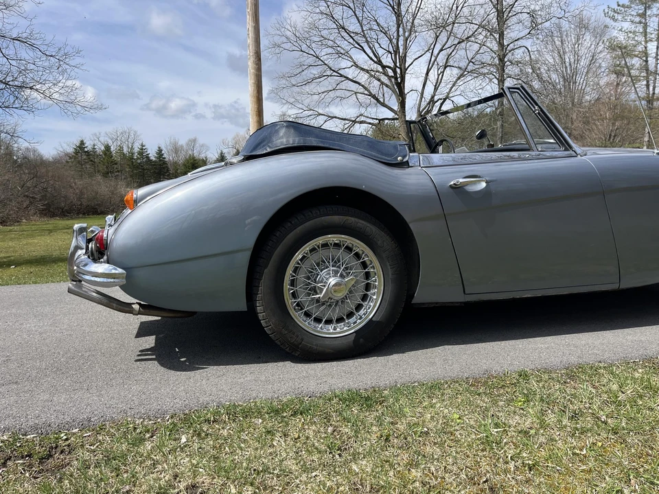 1966 Austin-Healey 3000 Mark III - Image 28 of 31