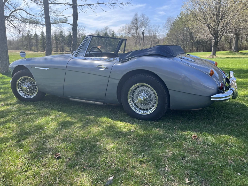 1966 Austin-Healey 3000 Mark III - Image 6 of 31