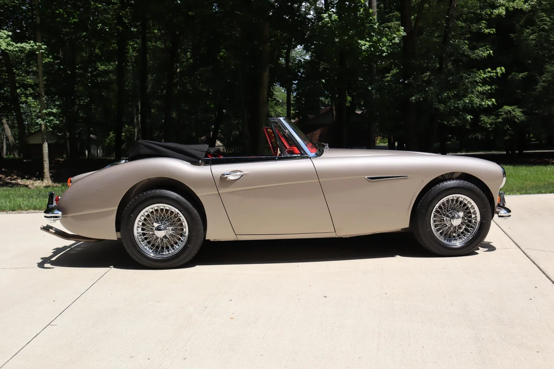1966 Austin-Healey 3000 Mark III - Image 18 of 31