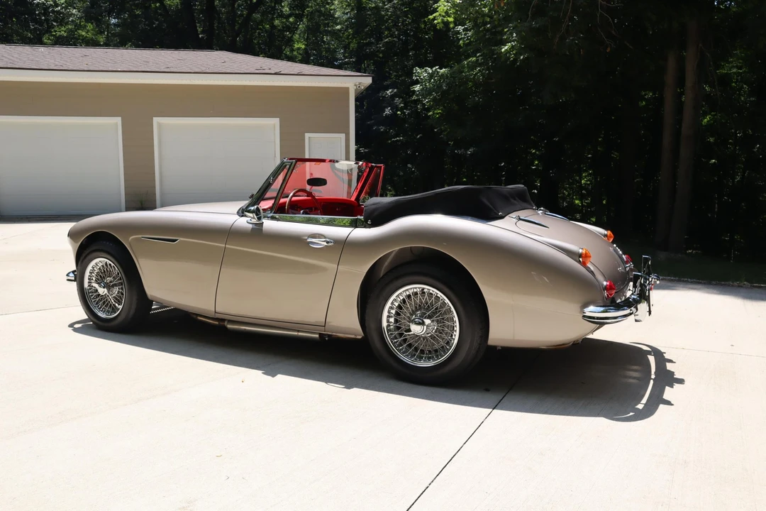 1966 Austin-Healey 3000 Mark III - Image 9 of 31