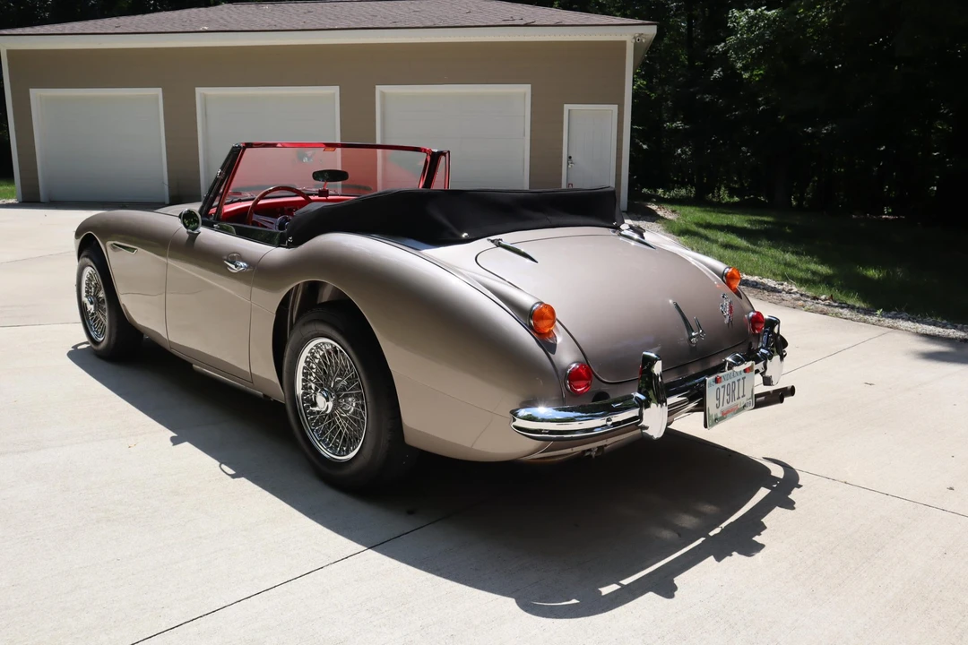 1966 Austin-Healey 3000 Mark III - Image 10 of 31