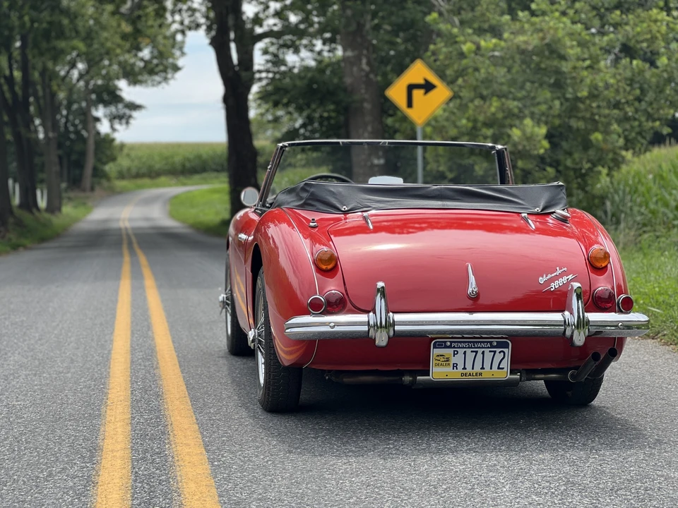 1966 Austin-Healey 3000 Mark III - Image 18 of 31