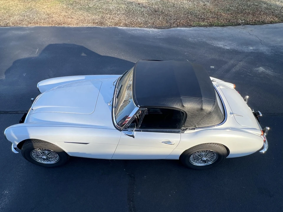 1966 Austin-Healey 3000 Mark III - Image 18 of 31