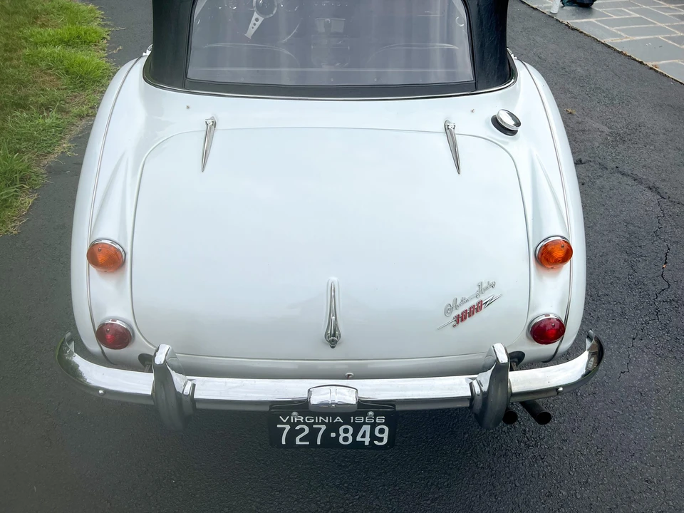 1966 Austin-Healey 3000 Mark III - Image 24 of 31