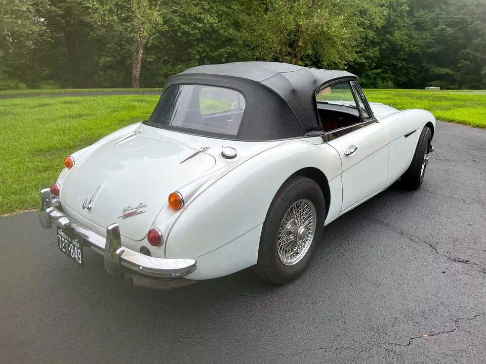 1966 Austin-Healey 3000 Mark III - Image 8 of 31