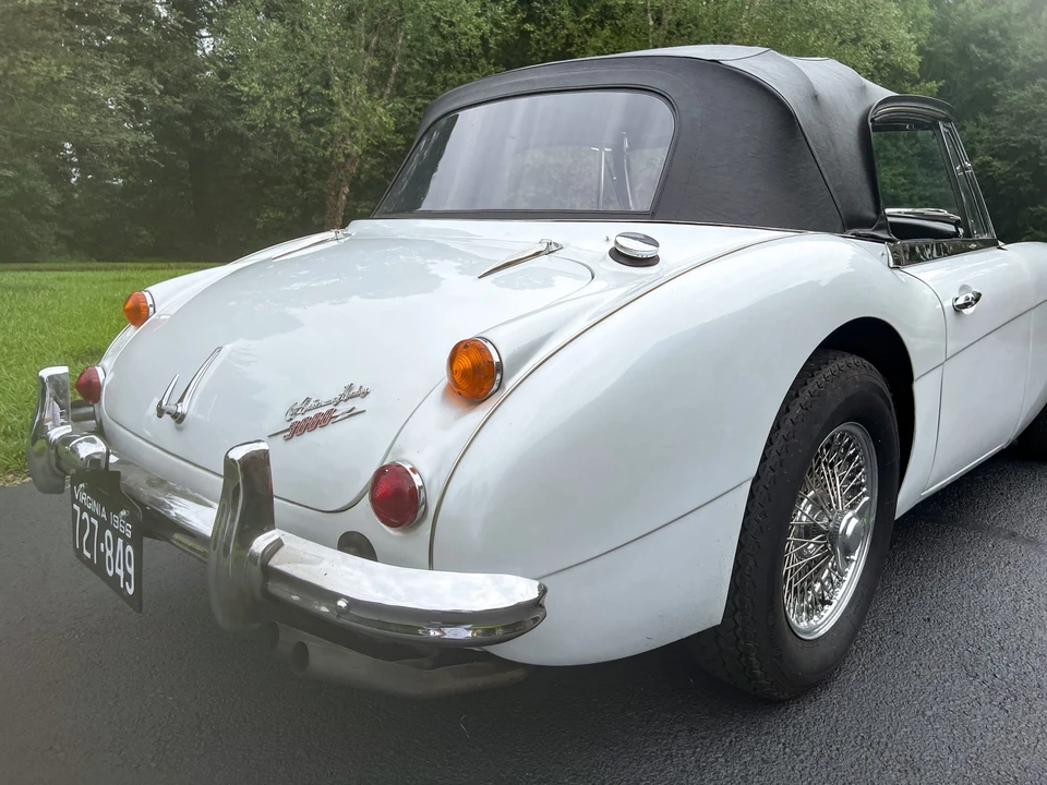 1966 Austin-Healey 3000 Mark III - Image 23 of 31