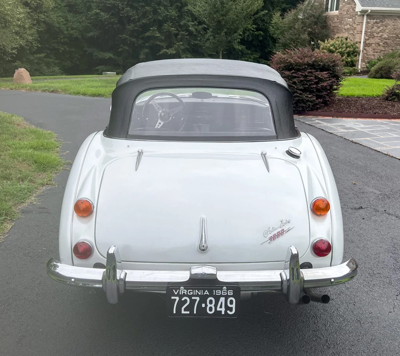 1966 Austin-Healey 3000 Mark III - Image 11 of 31