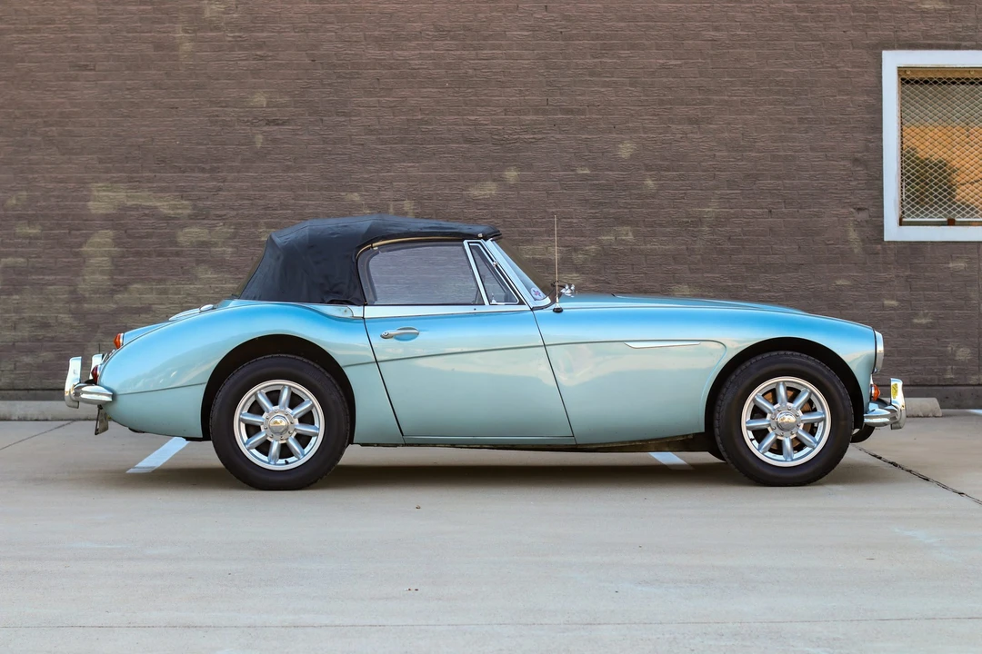 1966 Austin-Healey 3000 Mark III - Image 13 of 31