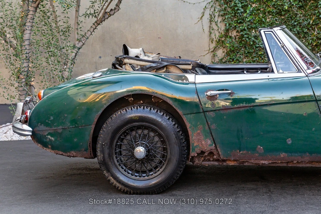 1966 Austin-Healey 3000 Mark III - Image 18 of 31