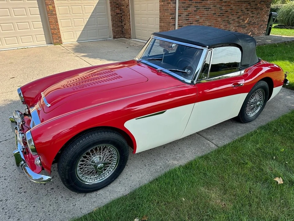 1966 Austin-Healey 3000 Mark III - Image 14 of 21